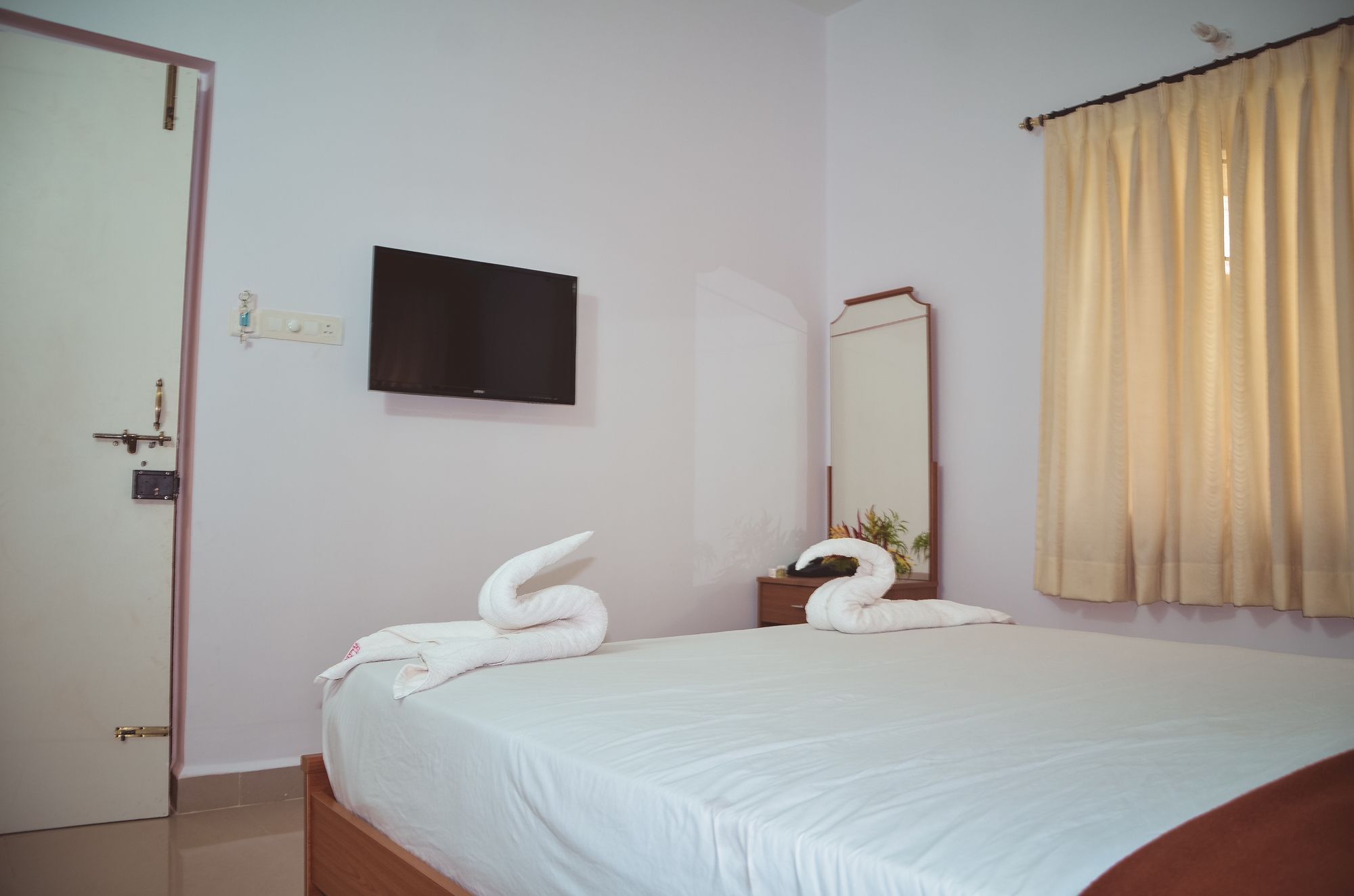 קולבה Super Hotel O The Goan Courtyard מראה חיצוני תמונה