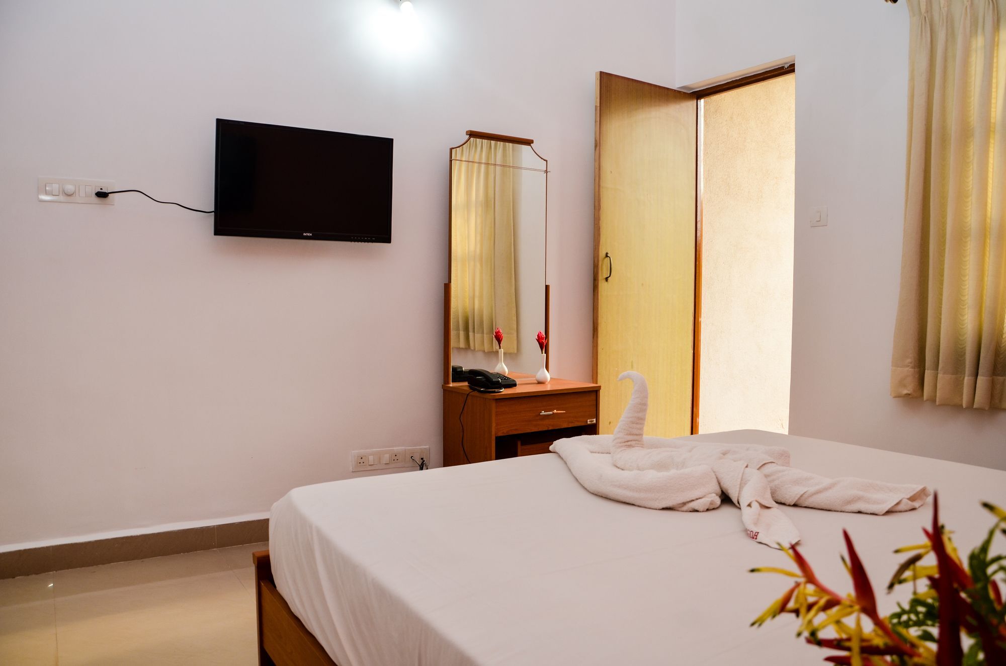 קולבה Super Hotel O The Goan Courtyard מראה חיצוני תמונה